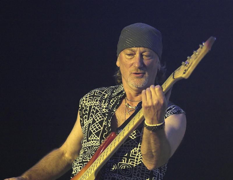 http://www.isrageo.com/wp-content/uploads/2014/02/roger-glover-bolshe-prostykh-veshei-3-2-Medium.jpg