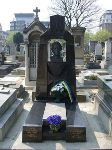 360px-Petlura_gravestone