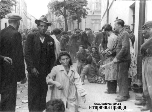 0000genocid_lviv_02