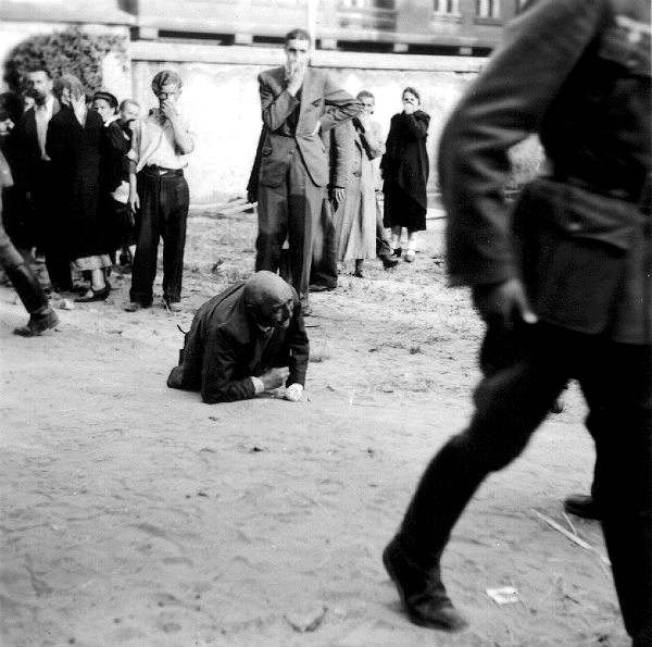 0000genocid_lviv_04