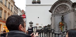 Брюссель закрыт. Туда кому-то надо…