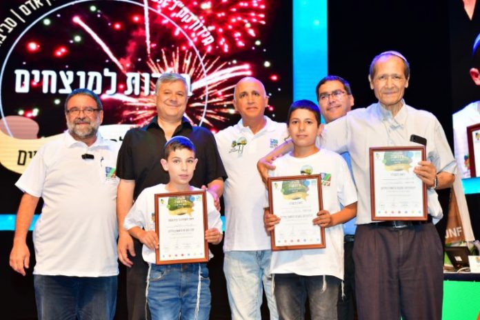 הזוכים במקום הראשון בחידון קקל
