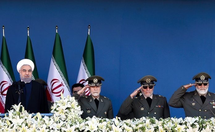 Military_parade_in_Iran's_Army_day_(April_2016)_08