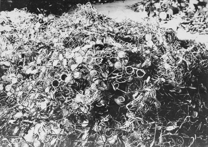 1389.4 Holocaust A