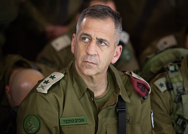 640px-Aviv_Kochavi_-_Ramatcal