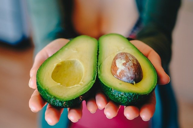 avocado-gc68575476_640