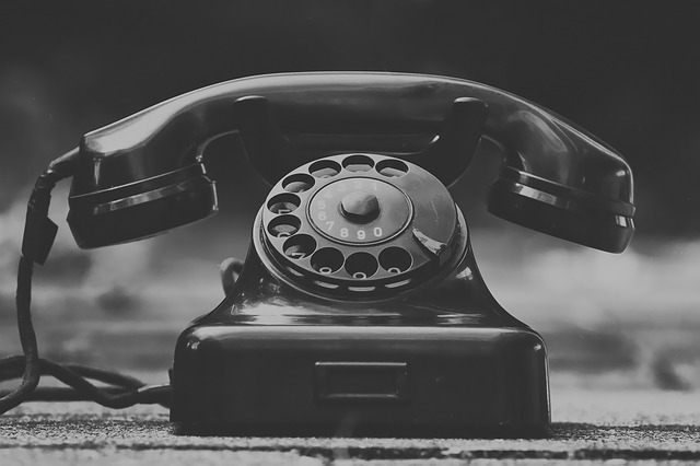 telephone-gebad1a152_640