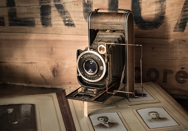 antique-gf9a3f9d0c_640