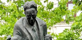 «Меня спасли дети»