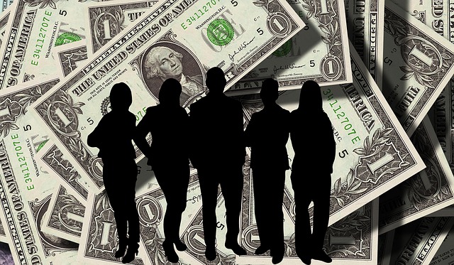 money-g32f7049c4_640
