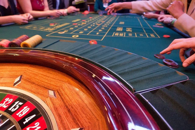 game-bank-g1ed686db9_640