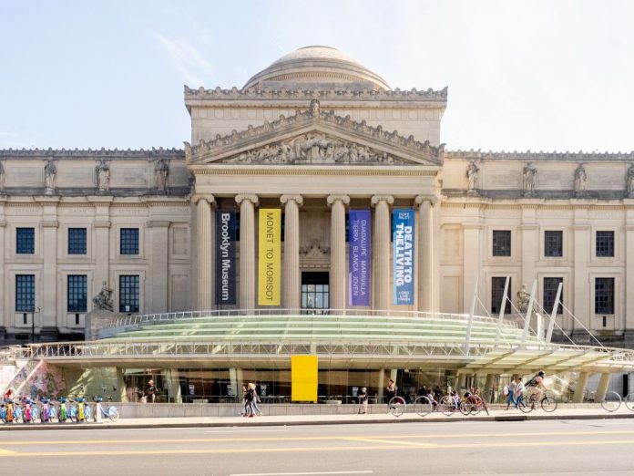 Brooklyn Museum - Entrance