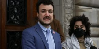 Игорь ЦЕСАРСКИЙ | Под смуглы ручки – и под зад