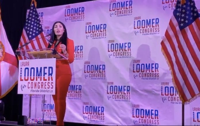 LauraLoomer