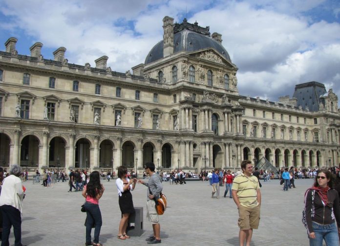 louvre1642-
