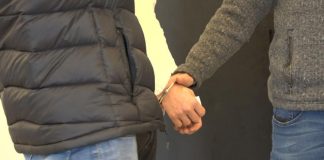 Коль туалет закрыли на запор…
