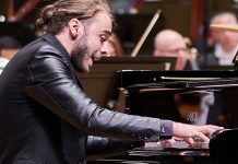 Коктейль из классики, леденцов и фейерверков фортепианной музыки