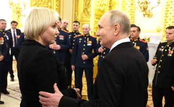 Радуйтесь, ваш сын пoгиб!