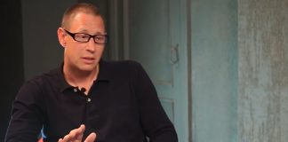Сергей НОВИНЗОН | Кирпичёнок под прессом