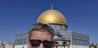 Михаил ЛОБОВИКОВ | Золотой колпак и вязаная кипа