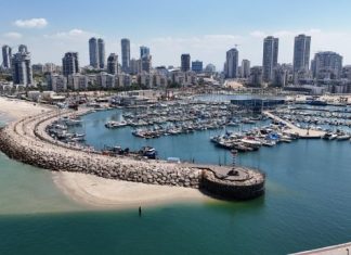 Ашдод открывает море заново