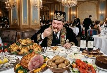 Лион ЛЕВИНСОН | Последняя трапеза последнего египетского монарха